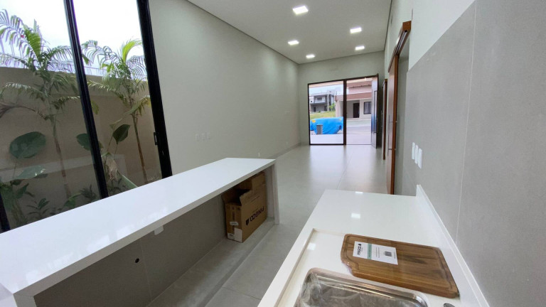 Imagem Casa com 3 Quartos à Venda, 142 m² em Cuiabá Imagem Casa com 3 Quartos à Venda, 142 m² em Cuiabá