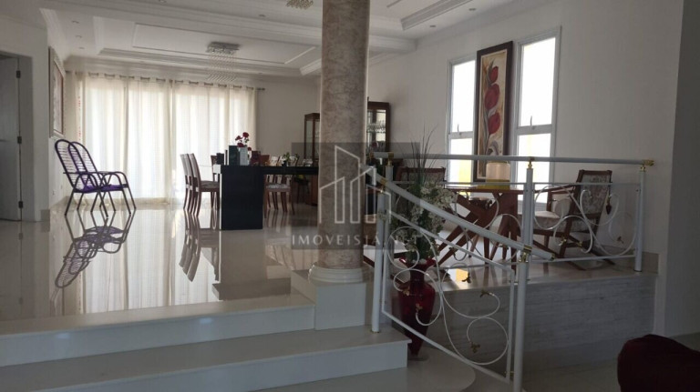 Imagem Casa com 4 Quartos à Venda, 430 m² em Alphaville - Santana De Parnaíba Imagem Casa com 4 Quartos à Venda, 430 m² em Alphaville - Santana De Parnaíba