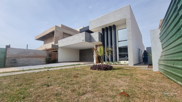 Imagem Casa de Condomínio com 3 Quartos à Venda, 381 m² em Residencial Alphaville Iv - Campo Grande Imagem Casa de Condomínio com 3 Quartos à Venda, 381 m² em Residencial Alphaville Iv - Campo Grande