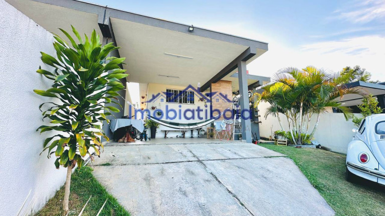 Imagem Casa com 3 Quartos à Venda, 500 m² em Jardim Estância Brasil - Atibaia