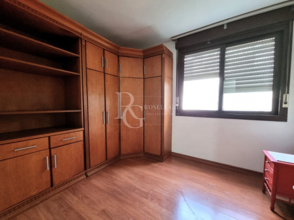 Imagem Apartamento com 3 Quartos à Venda, 101 m² em Higienópolis - Porto Alegre Imagem Apartamento com 3 Quartos à Venda, 101 m² em Higienópolis - Porto Alegre