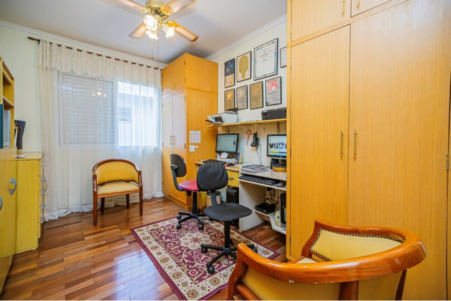 Imagem Casa com 3 Quartos à Venda, 240 m² em Mirandópolis - São Paulo