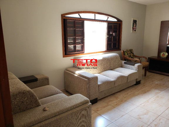 Imagem Casa com 4 Quartos à Venda, 330 m² em Federal - São Lourenço-mg - São Lourenço Imagem Casa com 4 Quartos à Venda, 330 m² em Federal - São Lourenço-mg - São Lourenço