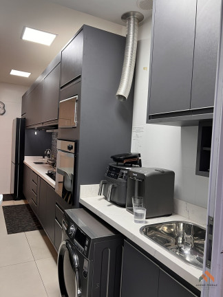 Imagem Apartamento com 2 Quartos à Venda, 80 m²