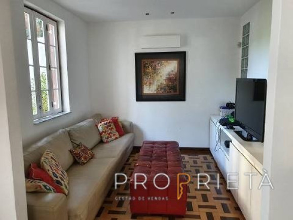 Imagem Casa com 6 Quartos à Venda, 550 m² em Jardim Botanico - Rio De Janeiro Imagem Casa com 6 Quartos à Venda, 550 m² em Jardim Botanico - Rio De Janeiro