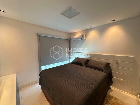 Imagem Apartamento com 4 Quartos para Temporada, 135 m² em Centro - Balneário Camboriú