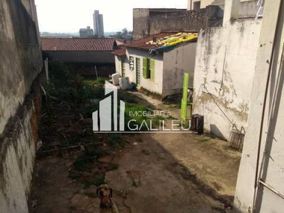 Imagem Casa com 2 Quartos à Venda, 132 m² em Jardim Chapadão - Campinas Imagem Casa com 2 Quartos à Venda, 132 m² em Jardim Chapadão - Campinas