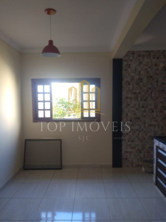 Imagem Sobrado com 3 Quartos à Venda, 300 m² em Jardim São Luis - Jacareí