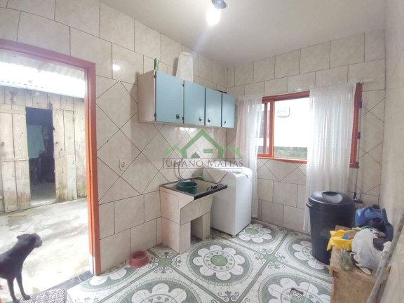 Imagem Sobrado com 4 Quartos à Venda, 300 m² em Centro - Balneário Barra Do Sul