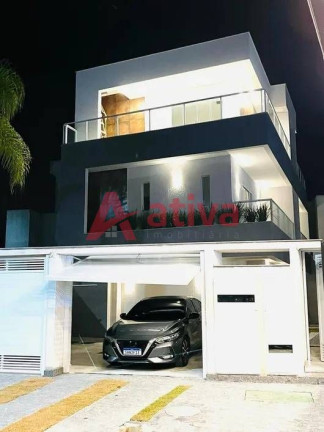 Imagem Casa com 4 Quartos à Venda, 212 m² em Vargem Pequena - Rio De Janeiro