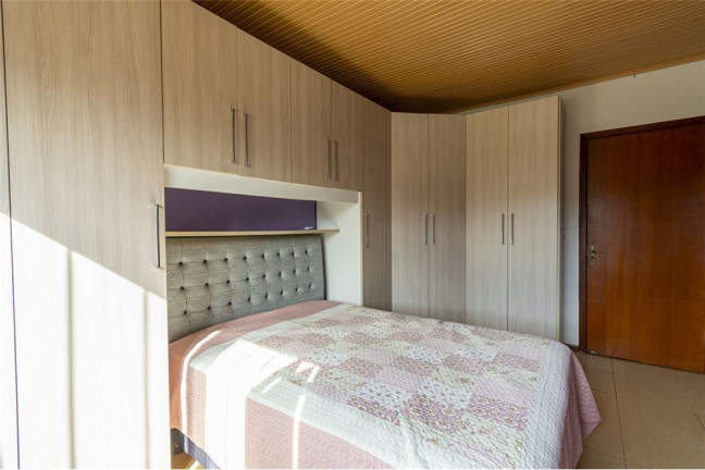 Imagem Casa com 3 Quartos à Venda, em São José - Canoas Imagem Casa com 3 Quartos à Venda, em São José - Canoas