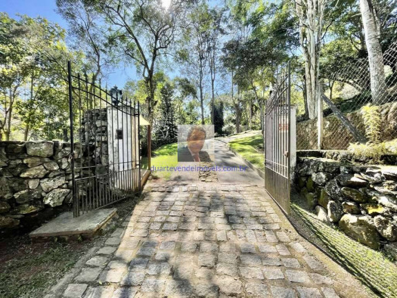 Imagem Casa com 4 Quartos à Venda, 478 m² em Centro - Embu Das Artes
