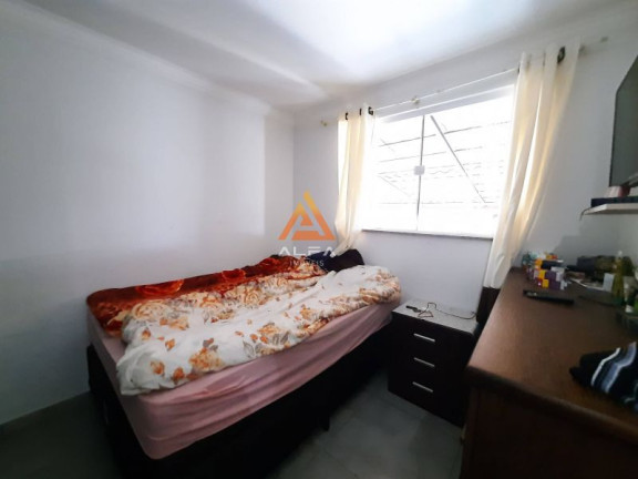 Imagem Casa com 2 Quartos à Venda, 56 m² Imagem Casa com 2 Quartos à Venda, 56 m²