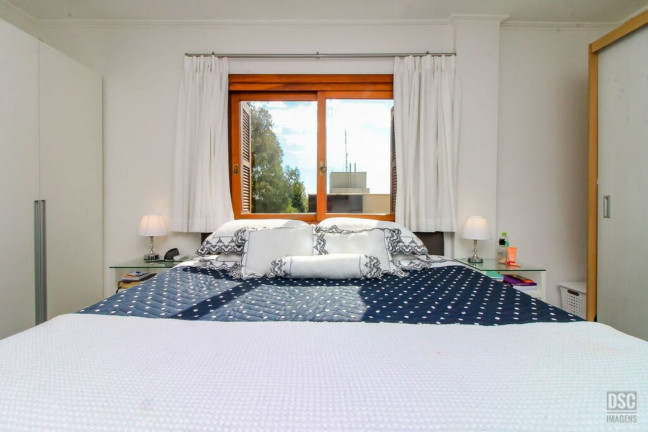 Imagem Imóvel com 3 Quartos à Venda, 122 m² em Praia De Belas - Porto Alegre Imagem Imóvel com 3 Quartos à Venda, 122 m² em Praia De Belas - Porto Alegre