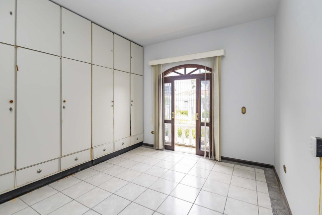 Imagem Casa com 4 Quartos para Alugar, 200 m² em Bigorrilho - Curitiba Imagem Casa com 4 Quartos para Alugar, 200 m² em Bigorrilho - Curitiba