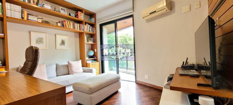 Imagem Apartamento com 4 Quartos à Venda, 240 m² em Lagoa - Rio De Janeiro
