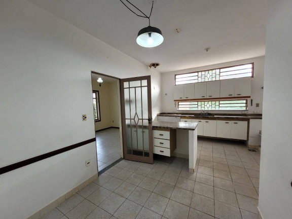 Imagem Casa com 3 Quartos para Alugar, 200 m² em Centro - Indaiatuba Imagem Casa com 3 Quartos para Alugar, 200 m² em Centro - Indaiatuba