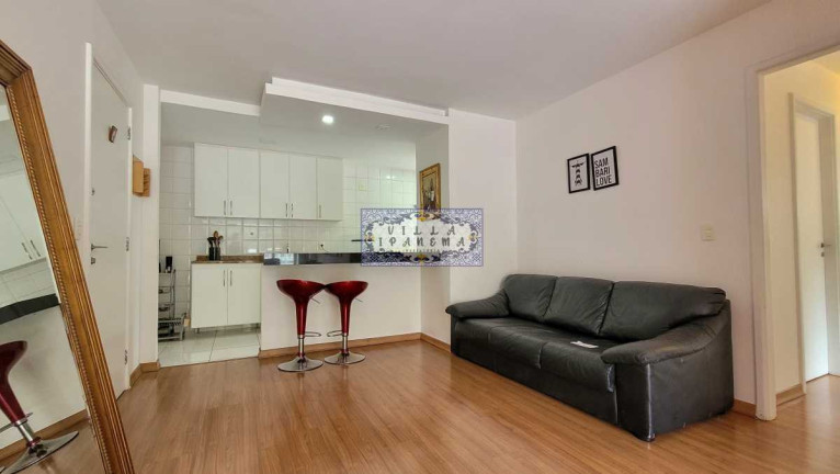 Imagem Apartamento com 4 Quartos à Venda, 98 m² em Tijuca - Rio De Janeiro Imagem Apartamento com 4 Quartos à Venda, 98 m² em Tijuca - Rio De Janeiro