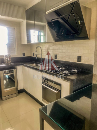 Imagem Imóvel com 4 Quartos à Venda, 137 m² em Centro - Balneário Camboriú Imagem Imóvel com 4 Quartos à Venda, 137 m² em Centro - Balneário Camboriú