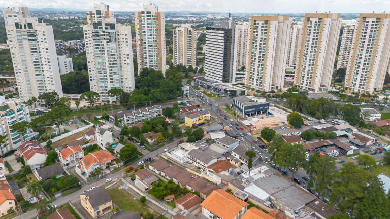 Imagem Terreno à Venda, 894 m² em Campo Comprido - Curitiba Imagem Terreno à Venda, 894 m² em Campo Comprido - Curitiba