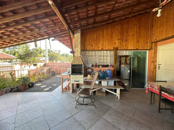 Imagem Casa com 3 Quartos à Venda, 77 m² em Costeira - Balneário Barra Do Sul Imagem Casa com 3 Quartos à Venda, 77 m² em Costeira - Balneário Barra Do Sul
