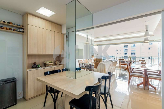 Imagem Apartamento com 3 Quartos à Venda, 125 m² em Jardim Europa - Porto Alegre