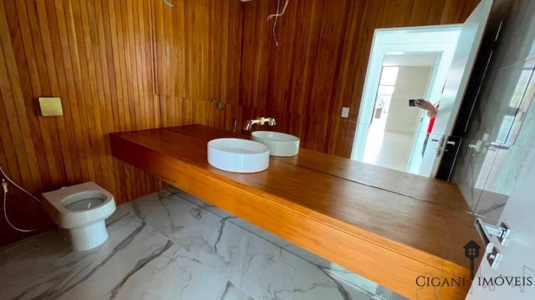 Imagem Casa de Condomínio com 5 Quartos à Venda, 1.200 m² em Barra Da Tijuca - Rio De Janeiro Imagem Casa de Condomínio com 5 Quartos à Venda, 1.200 m² em Barra Da Tijuca - Rio De Janeiro
