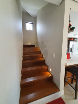 Imagem Casa de Condomínio com 3 Quartos à Venda, 170 m² em São Lourenço - Curitiba Imagem Casa de Condomínio com 3 Quartos à Venda, 170 m² em São Lourenço - Curitiba