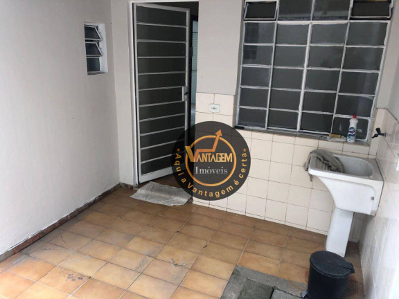Imagem Sobrado com 3 Quartos à Venda, 88 m² em Uberaba - Curitiba Imagem Sobrado com 3 Quartos à Venda, 88 m² em Uberaba - Curitiba