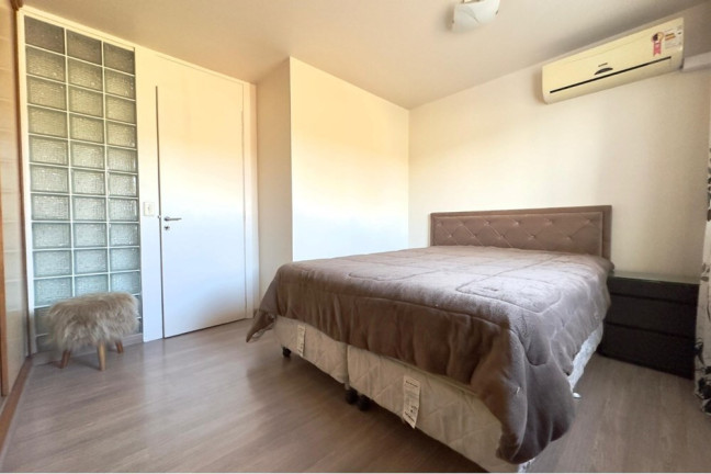 Imagem Casa com 3 Quartos à Venda, 73 m² em Sarandi - Porto Alegre