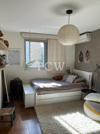 Imagem Apartamento com 3 Quartos à Venda, 210 m² em Itaim Bibi - São Paulo Imagem Apartamento com 3 Quartos à Venda, 210 m² em Itaim Bibi - São Paulo