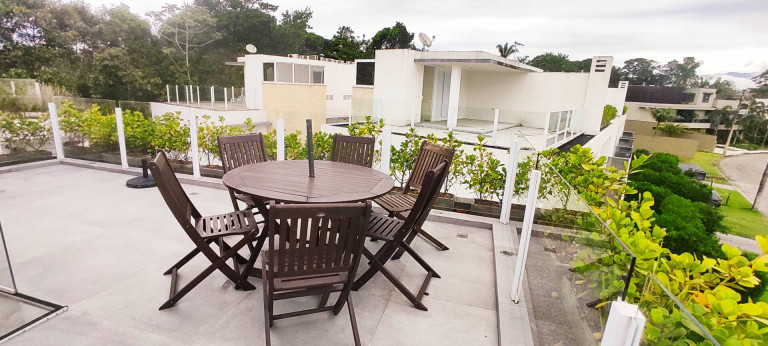 Imagem Casa com 4 Quartos à Venda, 232 m² em Riviera De São Lourenço - Bertioga Imagem Casa com 4 Quartos à Venda, 232 m² em Riviera De São Lourenço - Bertioga