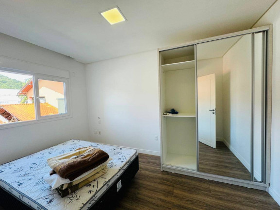 Imagem Casa com 3 Quartos para Alugar, 190 m² em Praia Dos Amores - Balneário Camboriú