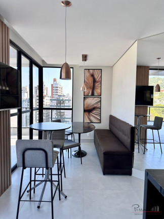 Imagem Apartamento com 1 Quarto à Venda, em Centro - Florianópolis Imagem Apartamento com 1 Quarto à Venda, em Centro - Florianópolis