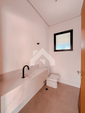Imagem Casa de Condomínio com 4 Quartos à Venda, 379 m² em Alphaville - Santana De Parnaíba Imagem Casa de Condomínio com 4 Quartos à Venda, 379 m² em Alphaville - Santana De Parnaíba