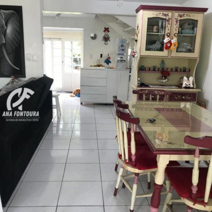 Imagem Sobrado com 2 Quartos à Venda, 90 m² em Centro - Garopaba