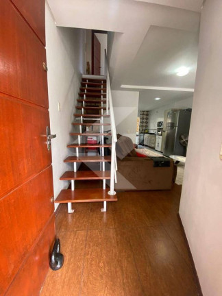 Imagem Sobrado com 2 Quartos à Venda, 79 m² em São Vicente - Itajaí Imagem Sobrado com 2 Quartos à Venda, 79 m² em São Vicente - Itajaí