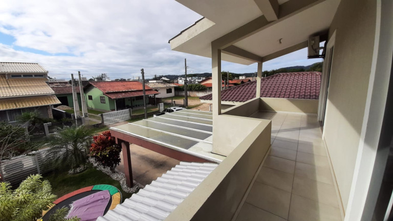 Imagem Casa com 3 Quartos à Venda, 160 m² em Areias De Palhocinha - Garopaba Imagem Casa com 3 Quartos à Venda, 160 m² em Areias De Palhocinha - Garopaba