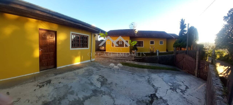 Imagem Casa com 3 Quartos à Venda, 170 m² em Vila Marinella - Campos Do Jordão Imagem Casa com 3 Quartos à Venda, 170 m² em Vila Marinella - Campos Do Jordão