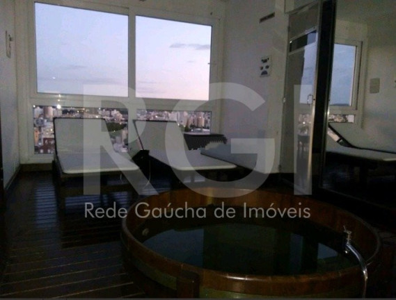 Imagem Apartamento com 1 Quarto à Venda, 50 m² em Centro Histórico - Porto Alegre Imagem Apartamento com 1 Quarto à Venda, 50 m² em Centro Histórico - Porto Alegre