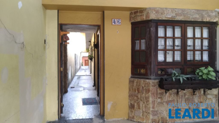 Imagem Casa com 2 Quartos à Venda, 140 m² em Campestre - Santo André Imagem Casa com 2 Quartos à Venda, 140 m² em Campestre - Santo André