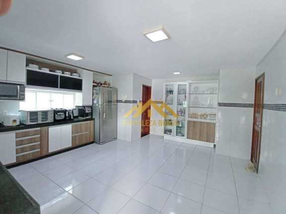 Imagem Imóvel com 7 Quartos à Venda, 582 m² em Maraponga - Fortaleza