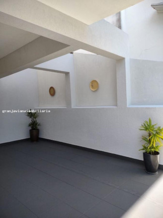 Casa à Venda,  em São Paulo 2 - Cotia