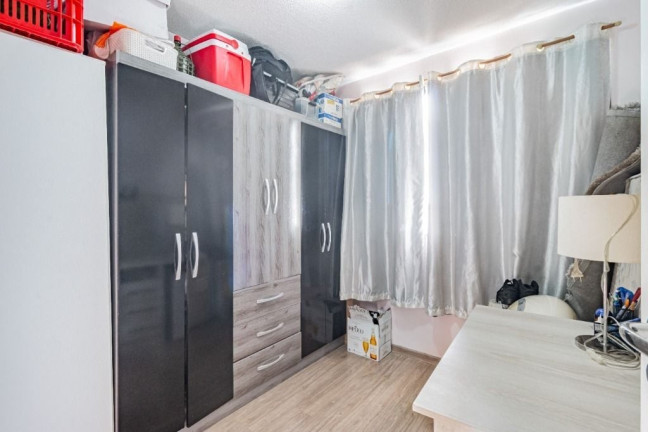 Imagem Apartamento com 2 Quartos à Venda, 43 m² em Sarandi - Porto Alegre