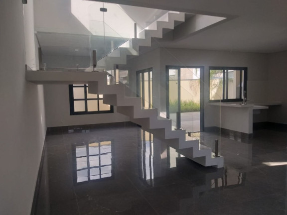 Imagem Casa com 4 Quartos à Venda, 235 m² em Recanto Dos Eucaliptos - São José Dos Campos Imagem Casa com 4 Quartos à Venda, 235 m² em Recanto Dos Eucaliptos - São José Dos Campos