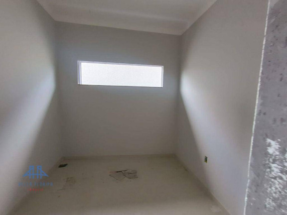 Imagem Casa com 3 Quartos à Venda, 272 m² em São João Do Rio Vermelho - Florianópolis Imagem Casa com 3 Quartos à Venda, 272 m² em São João Do Rio Vermelho - Florianópolis