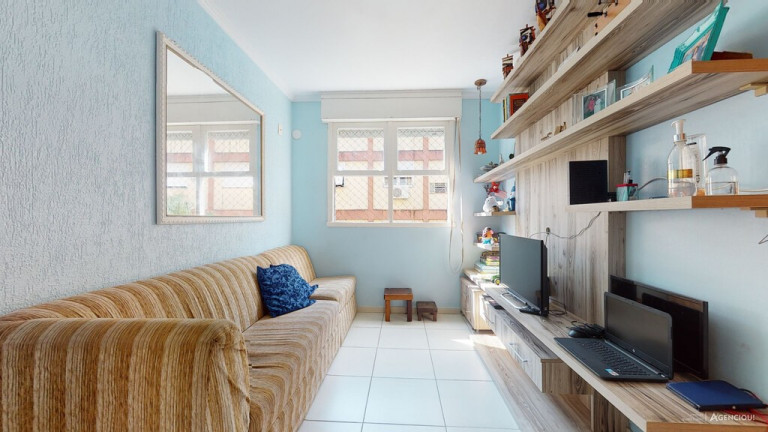 Imagem Imóvel com 2 Quartos à Venda, 48 m² em Camaquã - Porto Alegre Imagem Imóvel com 2 Quartos à Venda, 48 m² em Camaquã - Porto Alegre