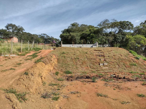 Imagem Imóvel com 2 Quartos à Venda, em Depois Do Centro - Ibiúna Imagem Imóvel com 2 Quartos à Venda, em Depois Do Centro - Ibiúna