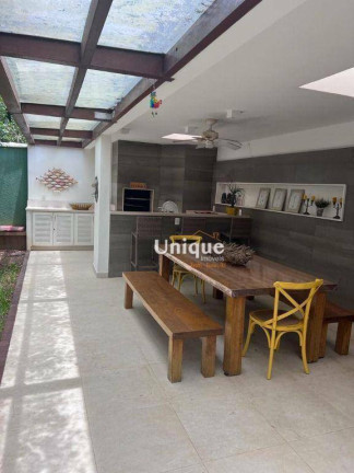Imagem Casa com 5 Quartos à Venda, 150 m² em Manguinhos - Armação Dos Búzios Imagem Casa com 5 Quartos à Venda, 150 m² em Manguinhos - Armação Dos Búzios