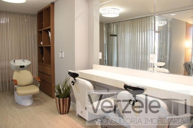 Imagem Apartamento com 4 Quartos à Venda, 220 m² em Centro - Balneário Camboriú Imagem Apartamento com 4 Quartos à Venda, 220 m² em Centro - Balneário Camboriú